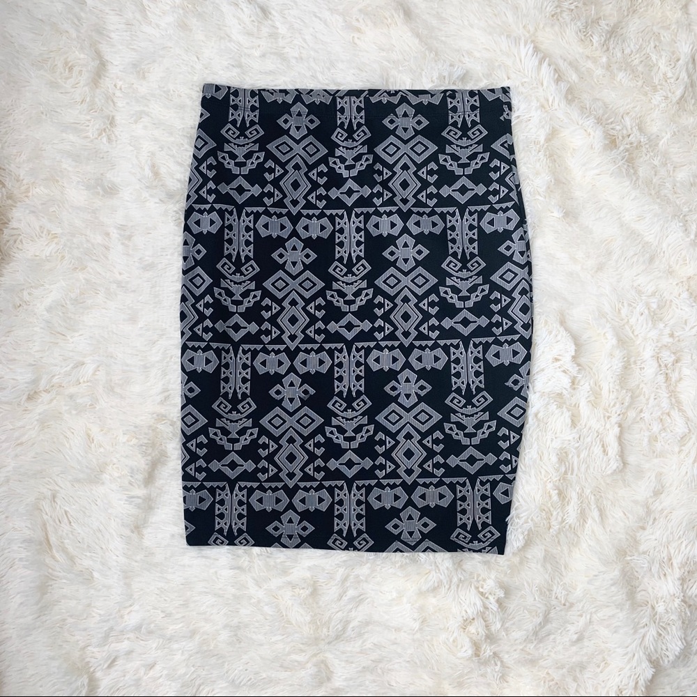 F21 Plus Size Print Skirt 1X